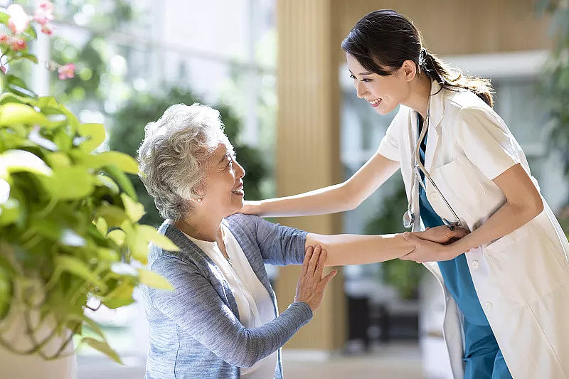 智慧养老APP开发09